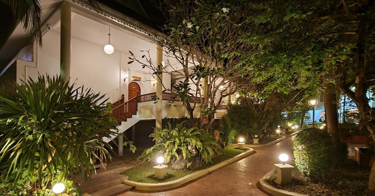 Phu Pha Phung Resort Suan Phueng Exteriér fotografie