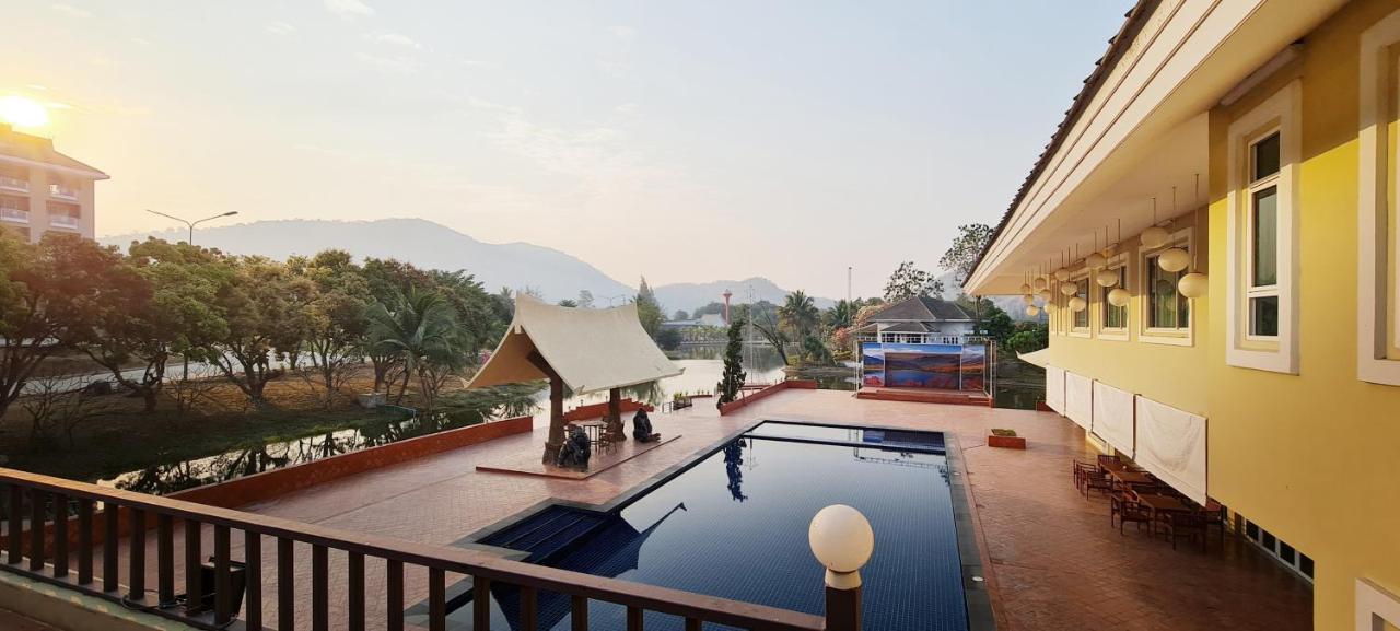 Phu Pha Phung Resort Suan Phueng Exteriér fotografie