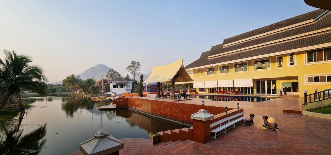 Phu Pha Phung Resort Suan Phueng Exteriér fotografie